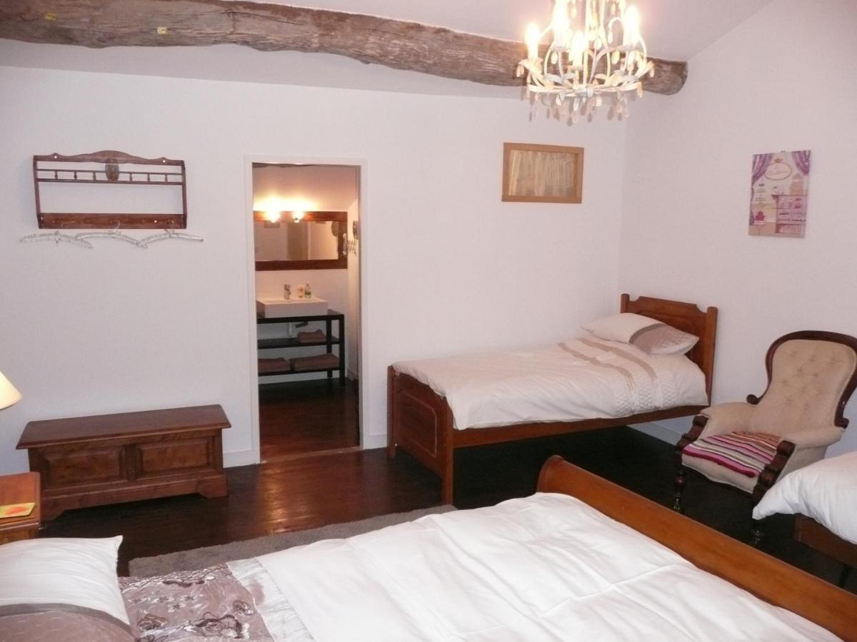 Maison Blanc Bed & Breakfast Gibourne Bagian luar foto