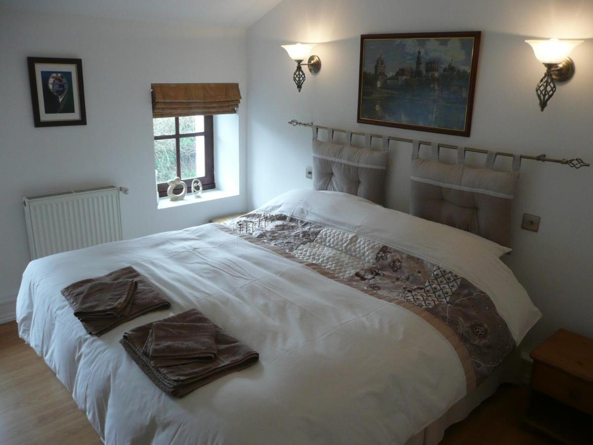 Maison Blanc Bed & Breakfast Gibourne Ruang foto